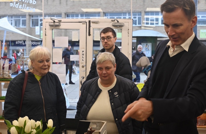 Pauline Jorgensen and Jeremy hunt in Woodley shops