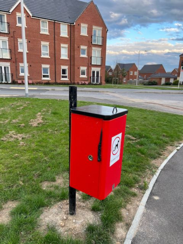 the solitary dog bin 